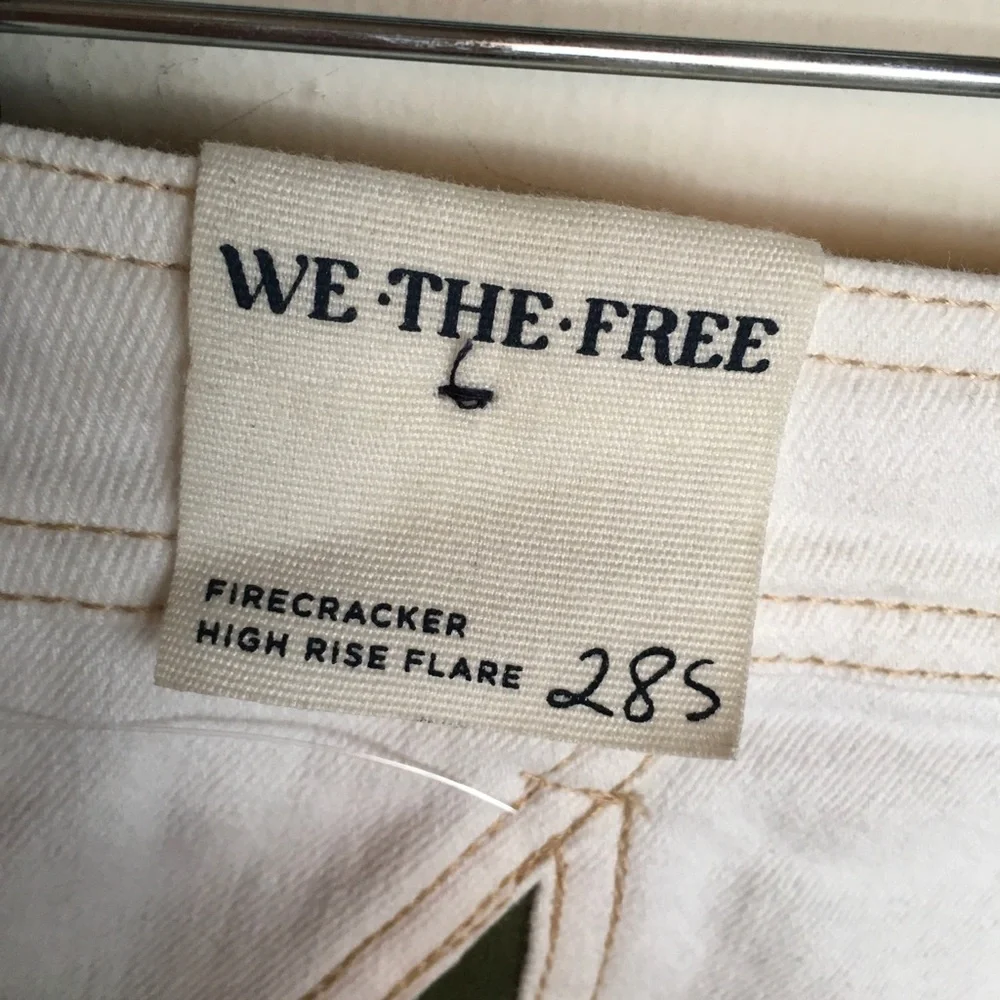 NWOT Star Jeans - Picture 5 of 5